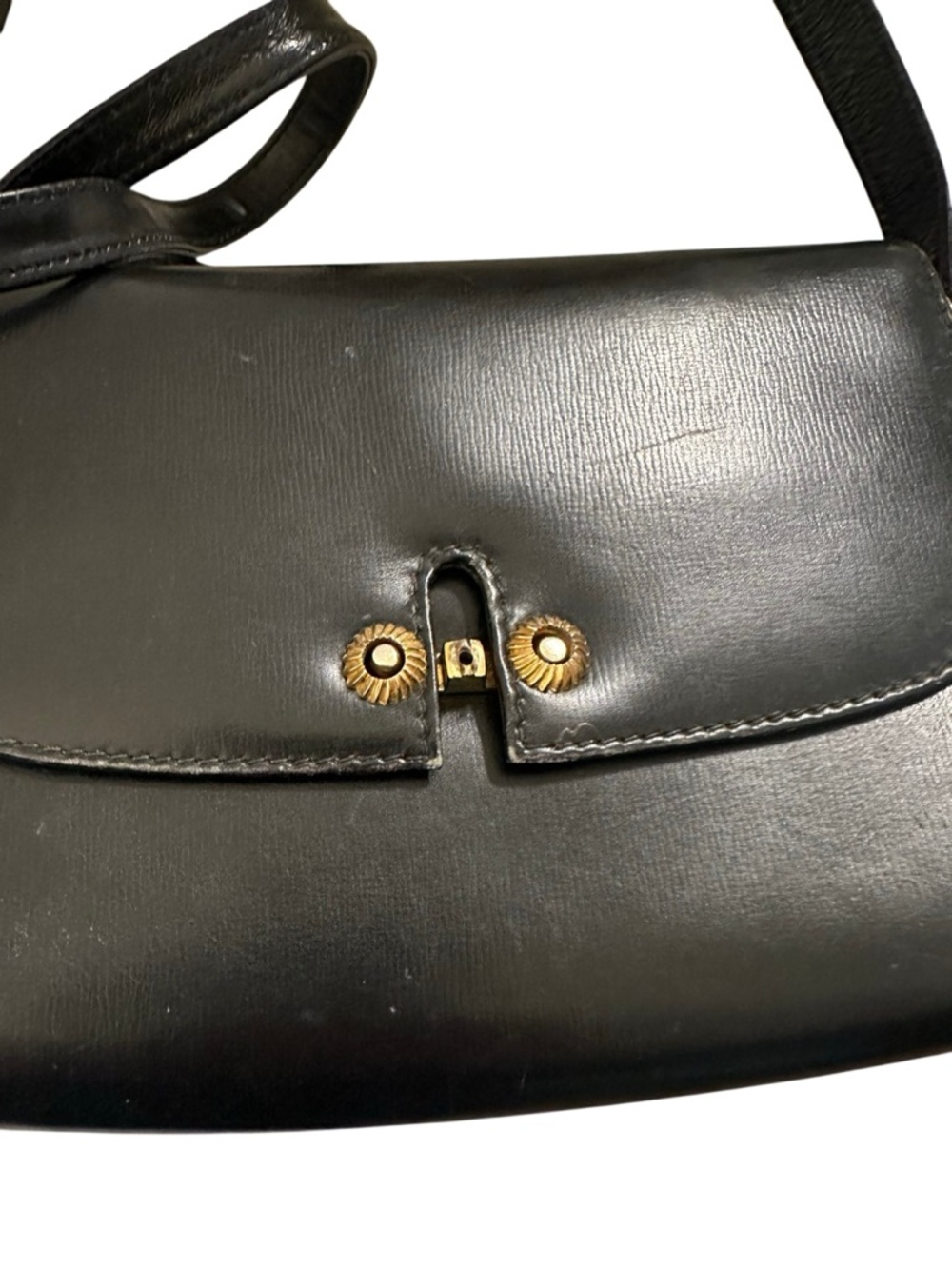 Gucci Black Leather Shoulder Bag with Gold Accents - Picture 5 of 13